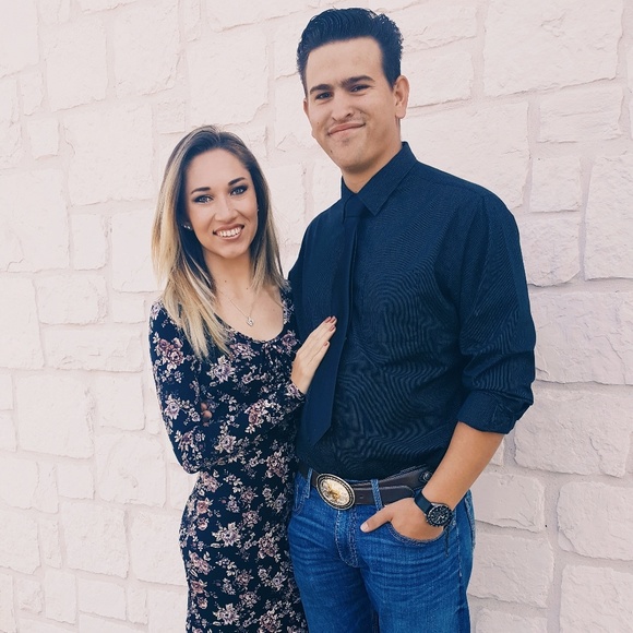 Meet your Posher, Cassidy - Picture 1 of 1